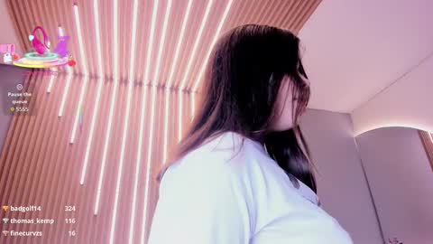 Amy and my doll online show from 10/16/25, 03:51