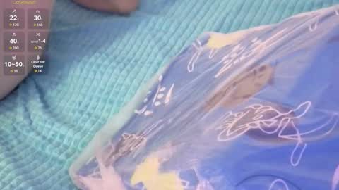 paranoidtemptaion_ online show from 09/18/25, 12:07