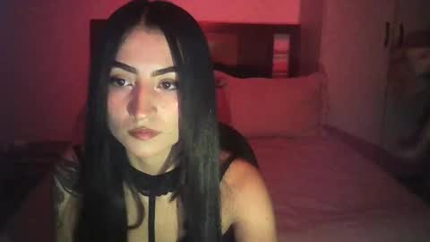 Snapshot of parejaplayboy chatting on 11/27/25, 01:51 parejaplayboy online show from 11/27/25, 01:51