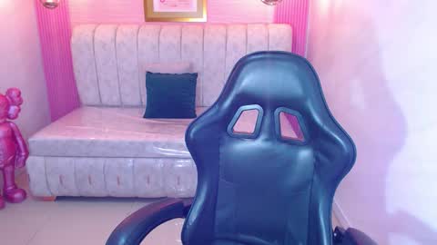 Paris 1sub online show from 11/14/25, 02:27