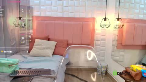 Snapshot of paris_brown07 chatting on 09/15/25, 03:23 Paris 3 online show from 09/15/25, 03:23