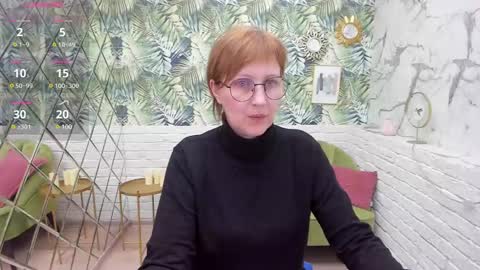Snapshot of paris_cherry chatting on 03/08/25, 04:56 Paris online show from 03/08/25, 04:56