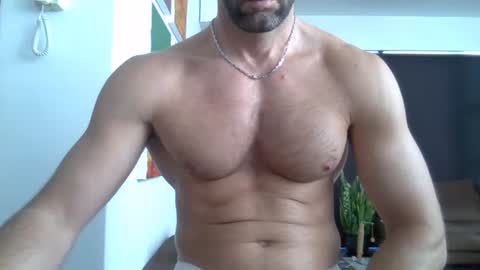 Porn Actor 21cm Hetero online show from 12/23/24, 09:59