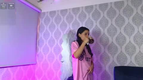 Danna online show from 10/12/25, 01:21