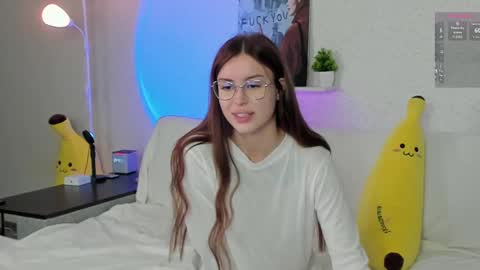 Snapshot of partytyamba chatting on 10/04/25, 08:45 partytyamba online show from 10/04/25, 08:45