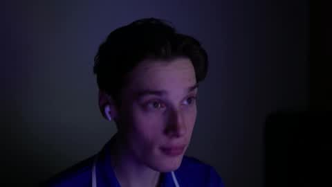 Snapshot of paslapasha chatting on 02/06/25, 12:33 paslapasha online show from 02/06/25, 12:33