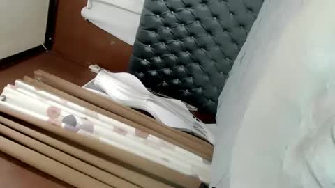 Snapshot of passion_de_amor18 chatting on 03/07/25, 02:23 Tasty Alice online show from 03/07/25, 02:23