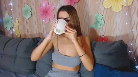 I am Lora and i am glad to see you in my room online show from 09/30/25, 03:22