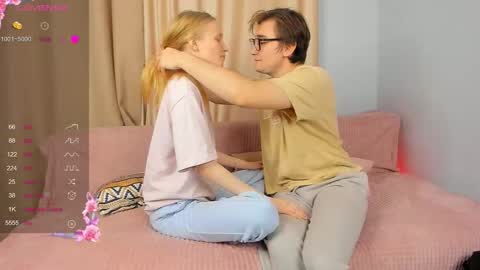 Snapshot of passionbond chatting on 10/16/25, 12:39 We Katrin and Moris online show from 10/16/25, 12:39