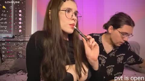 Zoe online show from 10/08/25, 08:34