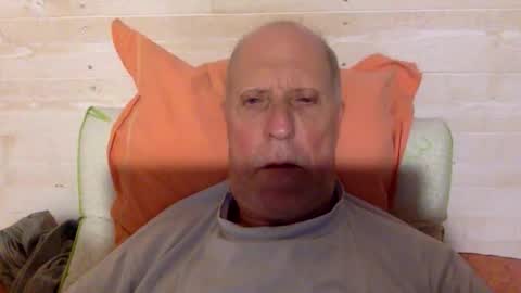 Snapshot of patibulaire1912 chatting on 09/19/25, 01:18 Pati24 online show from 09/19/25, 01:18