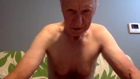 Snapshot of patibulaire1912 chatting on 10/08/25, 05:05 Pati24 online show from 10/08/25, 05:05