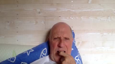 Snapshot of patibulaire1912 chatting on 10/14/25, 07:09 Pati24 online show from 10/14/25, 07:09