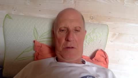 Snapshot of patibulaire1912 chatting on 10/18/25, 01:01 Pati24 online show from 10/18/25, 01:01