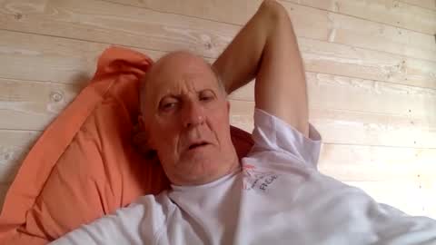 Snapshot of patibulaire1912 chatting on 11/17/25, 12:11 Pati24 online show from 11/17/25, 12:11