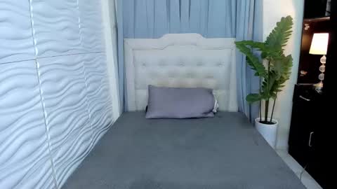 patricia_miller08 online show from 10/14/25, 06:47