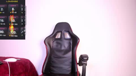 Snapshot of patrick_hot69 chatting on 02/13/25, 02:12 patrick_hot69 online show from 02/13/25, 02:12