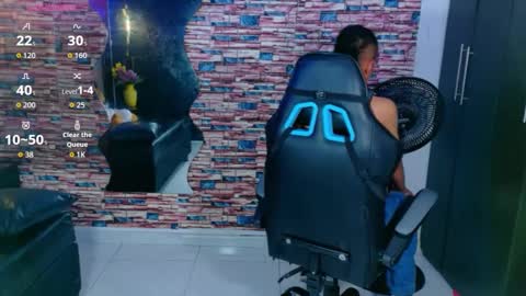 Snapshot of patrick_naughty1 chatting on 10/06/25, 08:17 patrick_naughty1 online show from 10/06/25, 08:17