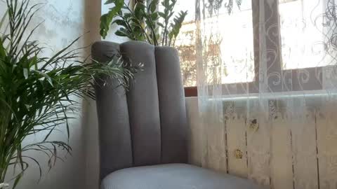 Snapshot of patry333 chatting on 01/09/25, 12:19 Andreea online show from 01/09/25, 12:19