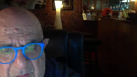 Snapshot of patvac chatting on 02/27/25, 01:38 patvac online show from 02/27/25, 01:38
