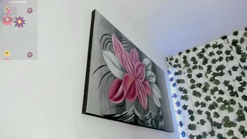 Snapshot of pau_delima__ chatting on 02/16/25, 10:43 paulina online show from 02/16/25, 10:43