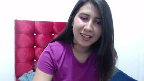 pau_gomez_0809 online show from 12/17/24, 03:06