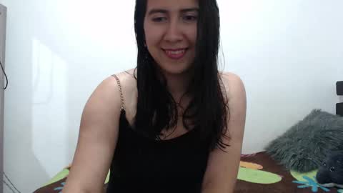 pau_gomez_0809 online show from 12/29/24, 02:38