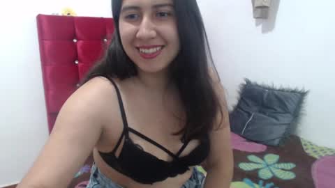 pau_gomez_0809 online show from 03/01/25, 11:47