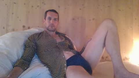 Snapshot of paueriwan chatting on 09/29/25, 07:46 paueriwan online show from 09/29/25, 07:46