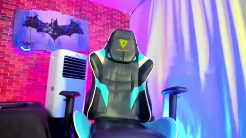 PAUL online show from 11/30/25, 09:41