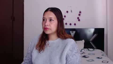 PAULA online show from 11/23/25, 08:08