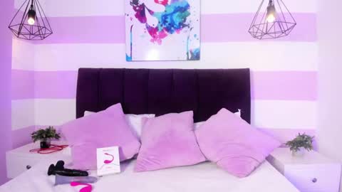 Snapshot of paulacastilla chatting on 10/13/25, 09:59 Pau online show from 10/13/25, 09:59