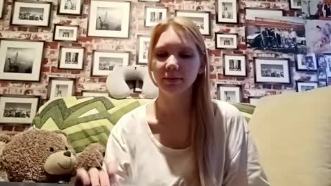 Snapshot of pauldahm chatting on 11/18/25, 07:35 Eva online show from 11/18/25, 07:35