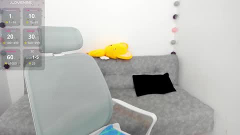 Snapshot of paulette65 chatting on 11/13/25, 01:48 PAU online show from 11/13/25, 01:48