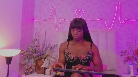 Snapshot of paulina_sodi chatting on 10/22/25, 12:49 Paulina online show from 10/22/25, 12:49