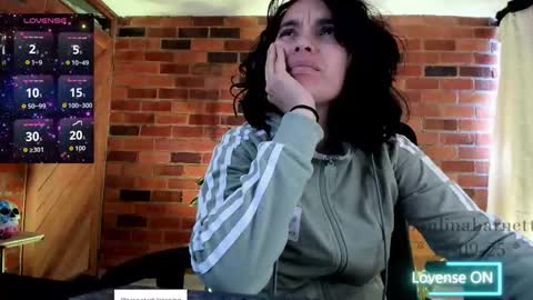 Snapshot of paulinabarnett_ chatting on 09/11/25, 07:58 Paulina online show from 09/11/25, 07:58