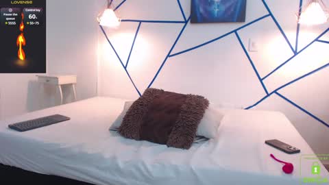 Paulo online show from 12/17/24, 01:05