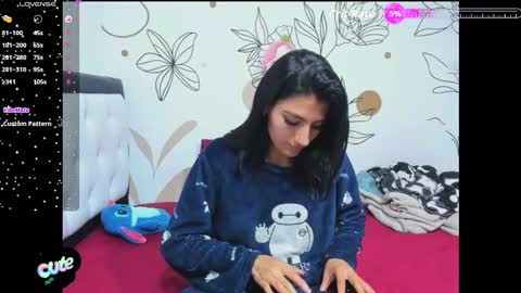 Snapshot of pauter_scott17 chatting on 09/12/25, 02:11 Nicol online show from 09/12/25, 02:11