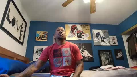 Snapshot of pcuddy3 chatting on 11/08/25, 06:40 Phenomenal online show from 11/08/25, 06:40