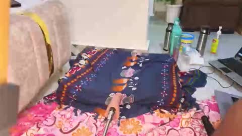 Snapshot of peacelady chatting on 09/19/25, 12:17 peacelady online show from 09/19/25, 12:17