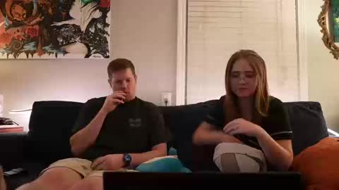 peachespunkins online show from 10/11/25, 02:11