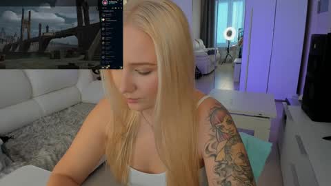 peachju1cy online show from 12/27/24, 06:35