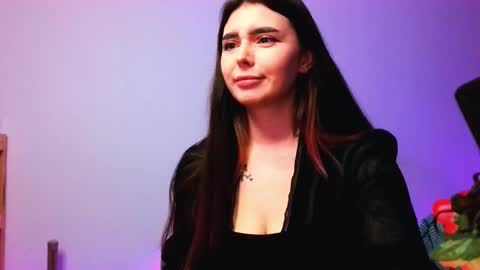 Snapshot of peachybabe__ chatting on 10/28/25, 05:48 Peachy online show from 10/28/25, 05:48