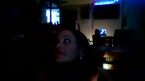 Snapshot of peachyfknpeach chatting on 10/11/25, 04:27 Peachy online show from 10/11/25, 04:27