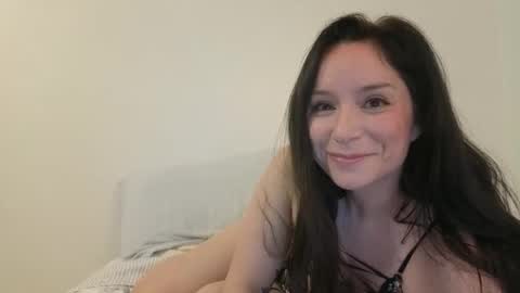 PeachyObsession online show from 11/21/25, 01:48