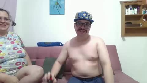 Snapshot of pecadodulce chatting on 01/04/25, 01:31 pecadodulce online show from 01/04/25, 01:31