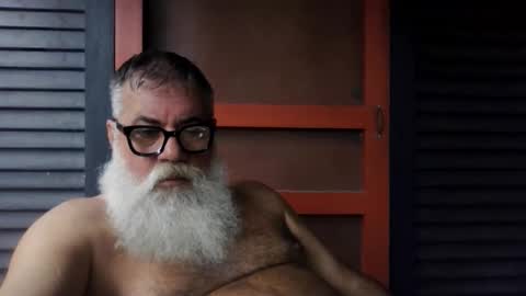 Snapshot of pecos8686 chatting on 09/11/25, 05:02 pecos8686 online show from 09/11/25, 05:02