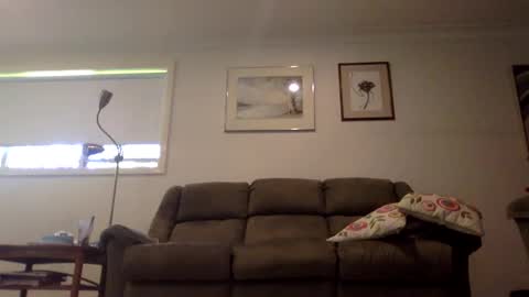 Snapshot of pedro________8 chatting on 12/19/24, 02:01 pedro________8 online show from 12/19/24, 02:01