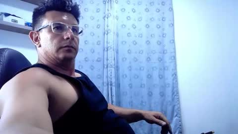 Snapshot of pedro_picapica chatting on 12/24/24, 04:00 Pedro online show from 12/24/24, 04:00