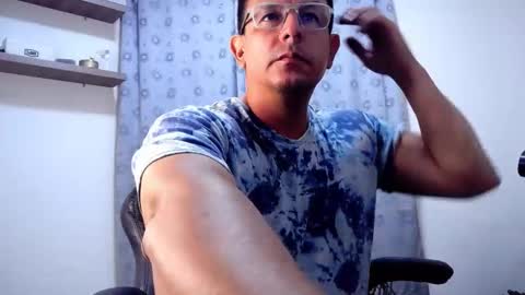 Snapshot of pedro_picapica chatting on 02/17/25, 02:31 Pedro online show from 02/17/25, 02:31